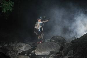 BIB: 
                            <button type="button" onclick="openModal(25110229)" class="btn btn-primary btn-sm float-right btn-popup" data-toggle="modal" data-target=".modal-high-quality">
                        <i class="fas fa-shopping-cart"></i> Add to Cart
                    </button>
                                            <button type="button" onclick="isThisMe(25110229, true)" class="btn btn-success btn-sm float-right btn-popup btn-isme hidden" data-toggle="tooltip" data-placement="bottom" title="นี่คือรูปของคุณใช่ไหม คลิกที่นี่เพื่อเอาเข้าอัลบั้ม">
                        <i class="fas fa-plus"></i> Add to album
                    </button>
                    <button type="button" onclick="isThisMe(25110229, false)" class="btn btn-warning btn-sm float-right btn-popup btn-isnotme hidden">
                        <i class="fas fa-ban"></i> Remove from album
                    </button>